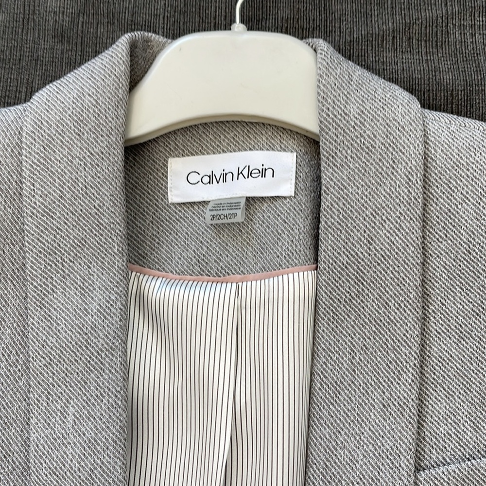 Jacket - Picture 2 of 3